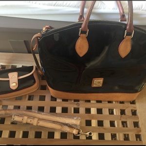 Dooney & Bourke  purse and wallet clutch.